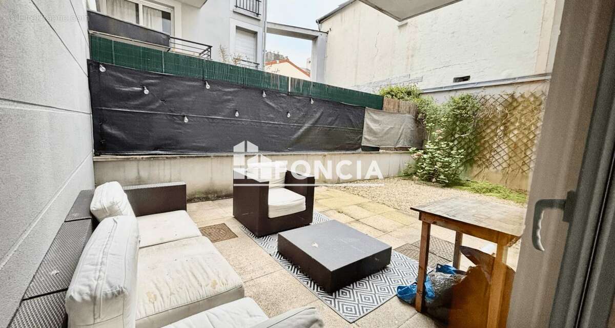 Appartement à PARIS-19E