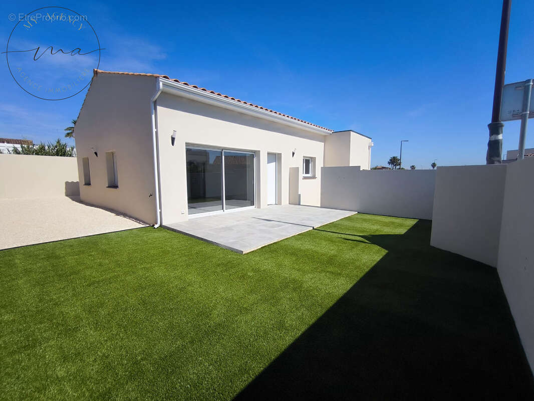 Maison à SAUVIAN