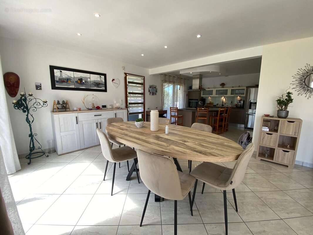 Maison 160 m² à Rohan  - photo 7