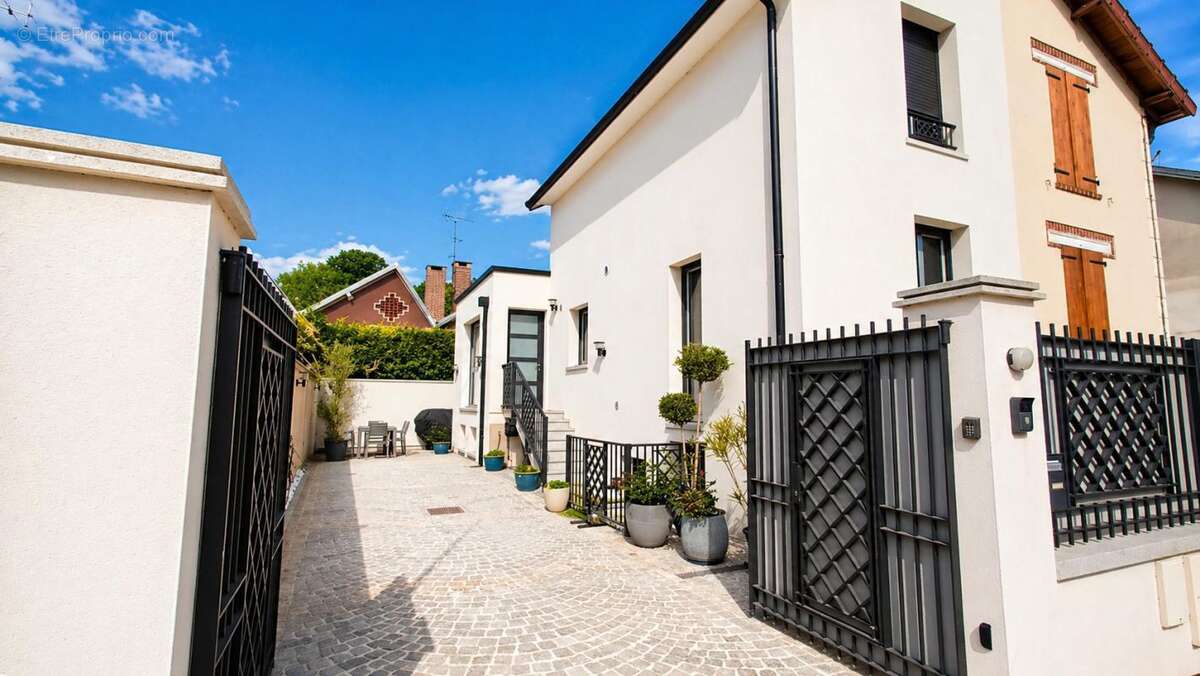 Maison à GOUVIEUX