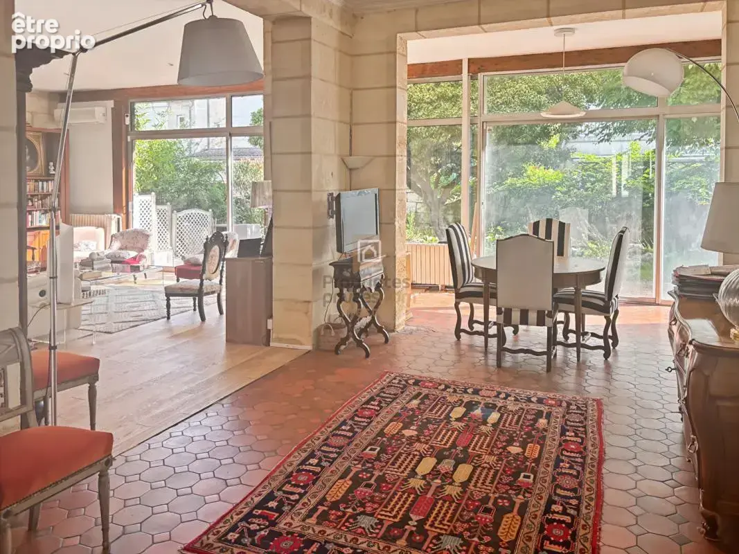Bordeaux  croix blanche maison de caractère familiale avec jardin et garage aux portes des grandes ecoles - photo 3