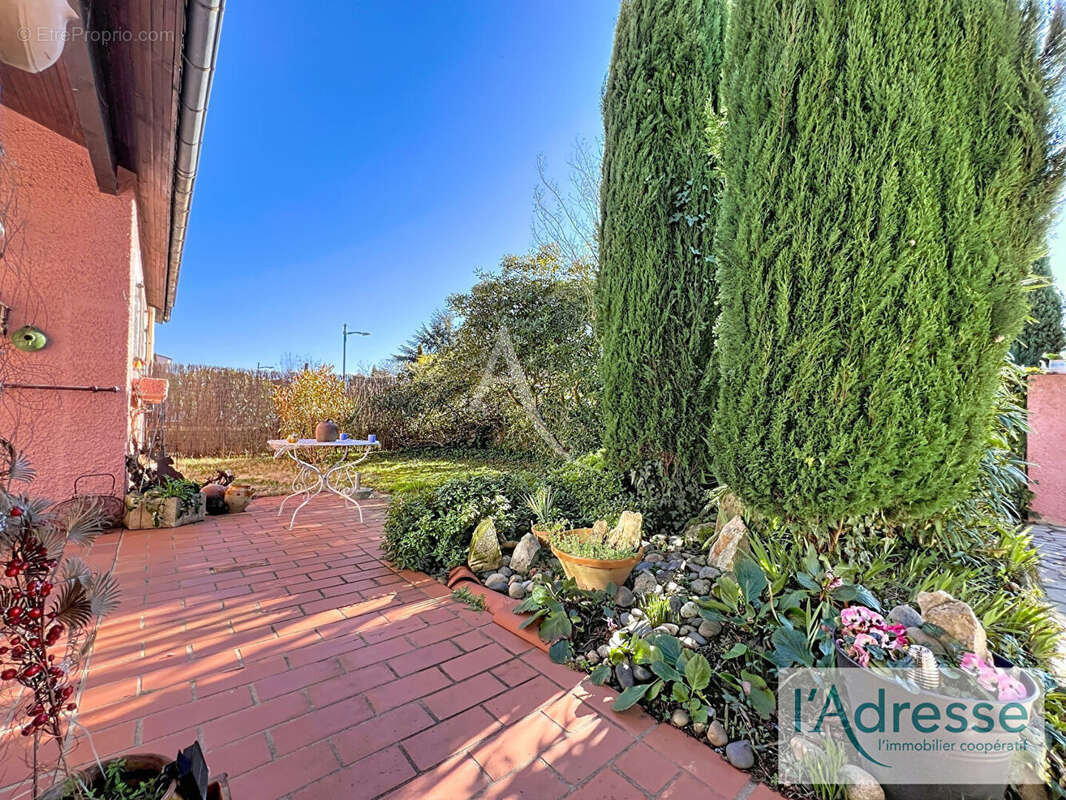 Maison à CASTELGINEST