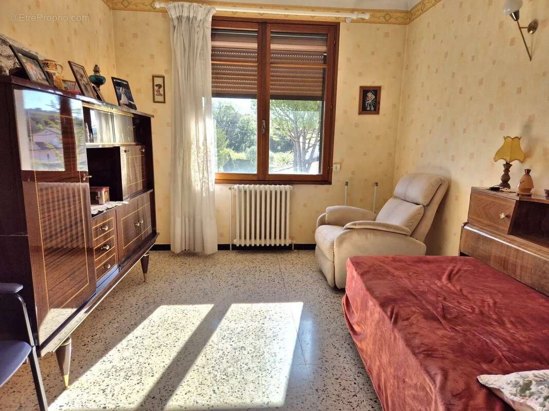 Maison à SAINT-PRIVAT-DES-VIEUX