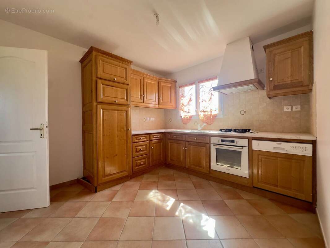 Maison T4 à Venerque avec grand garage de 85 m² - photo 3