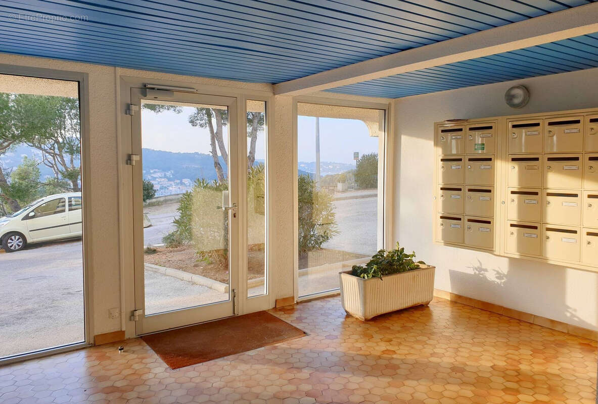Appartement à SAINT-MANDRIER-SUR-MER