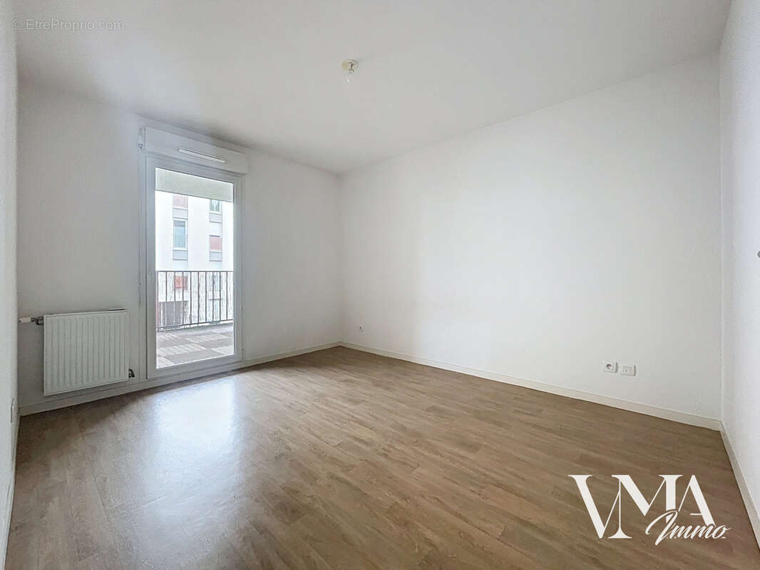 Appartement à CHAMPAGNE-AU-MONT-D'OR