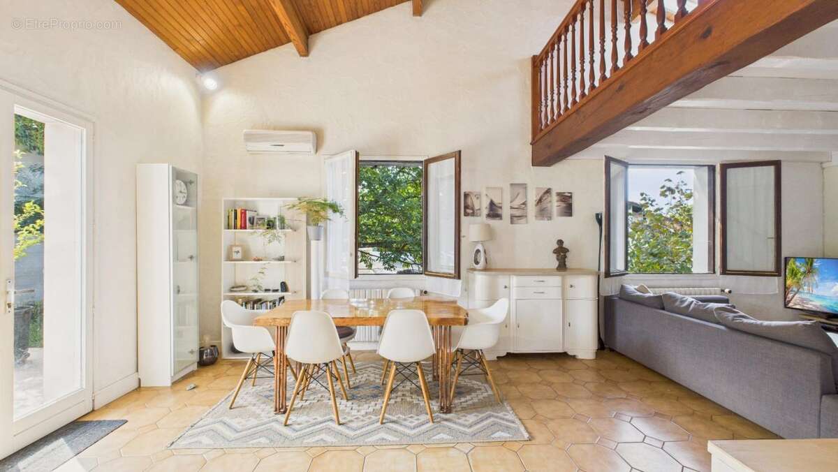 Maison à GUETHARY