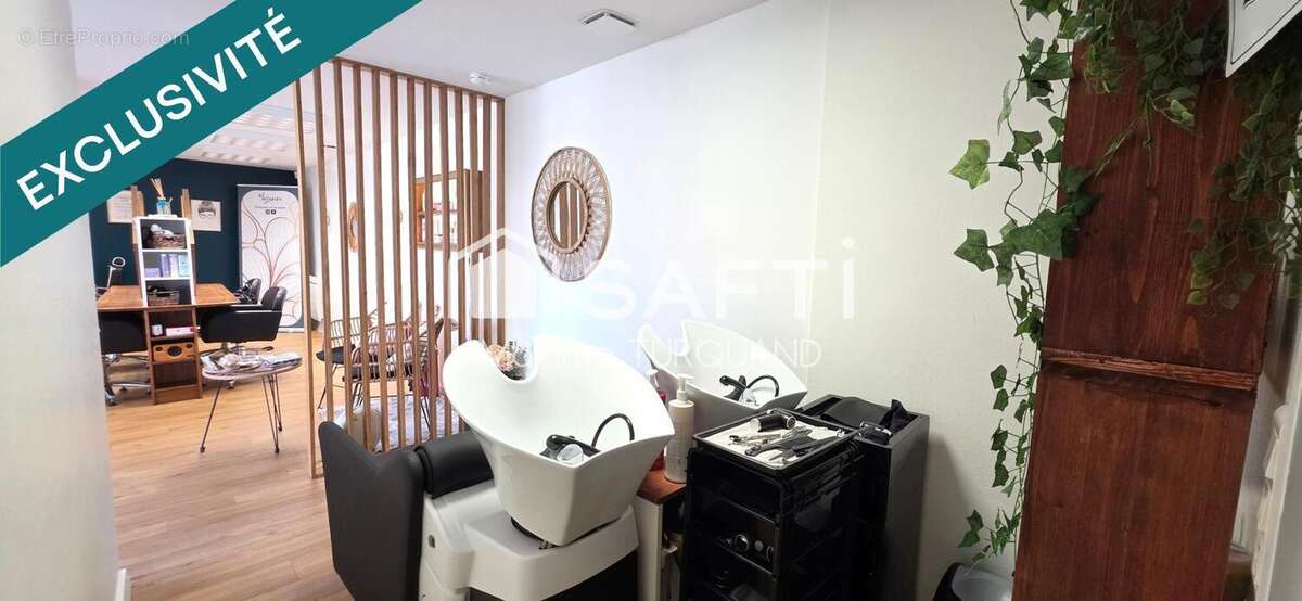 Photo 5 - Commerce à SAINT-PIERRE-DU-CHEMIN