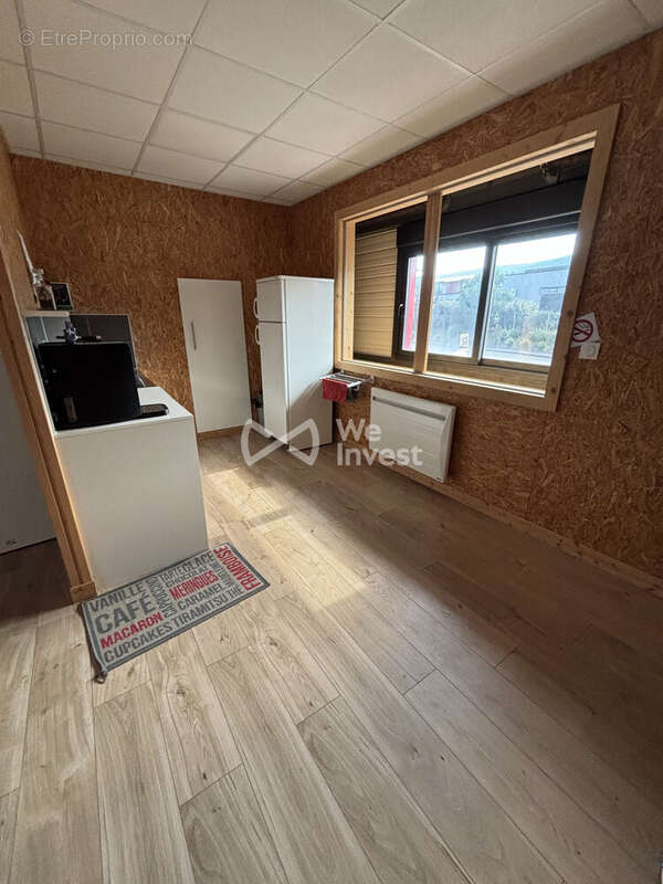 Commerce à LANCRANS