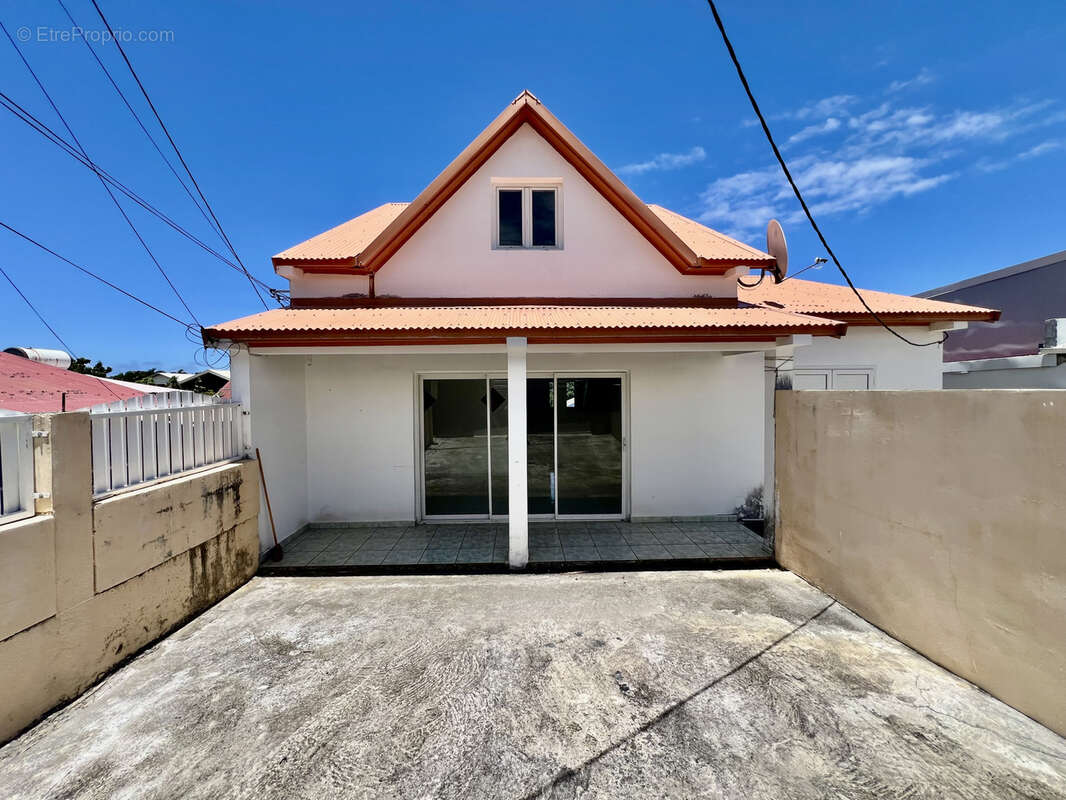 Maison à SAINT-JOSEPH