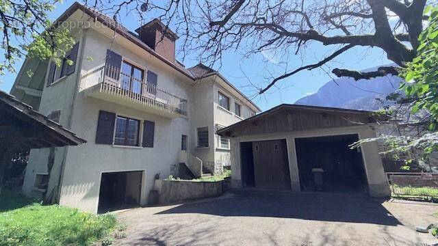Maison à SCIONZIER