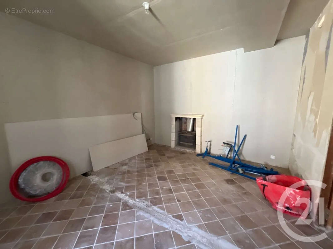 Maison 150 m² à Coulanges-Sur-Yonne  - photo 4