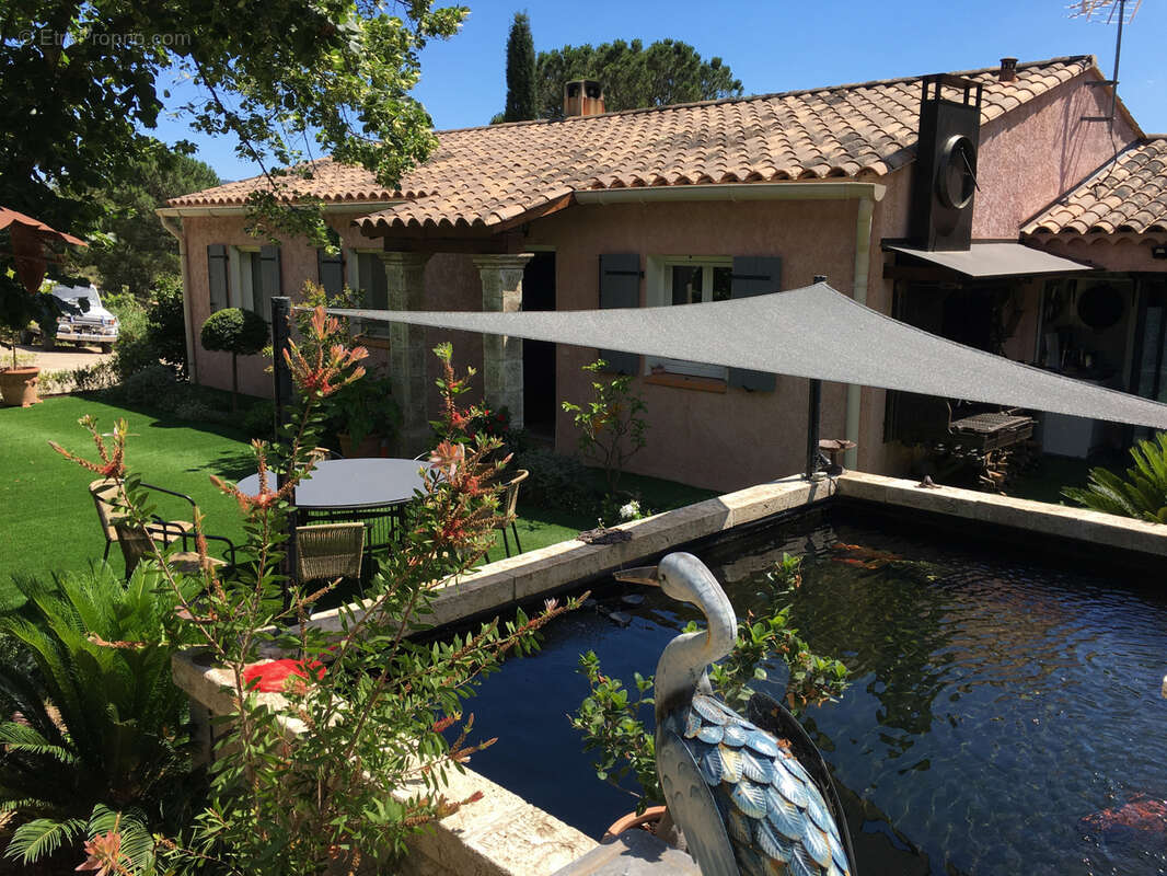 Maison à PLAN-DE-LA-TOUR