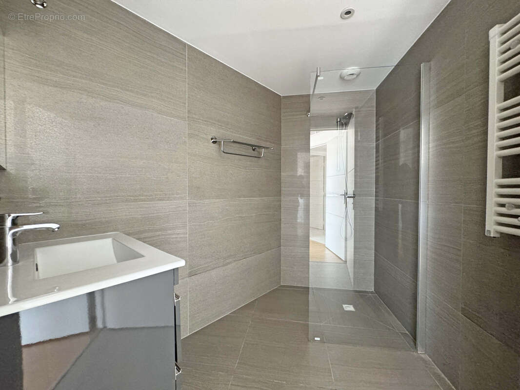 Appartement à CAGNES-SUR-MER