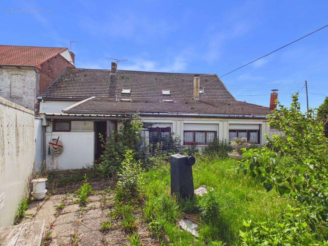 Maison 263 m² à Marchelepot  - photo 20