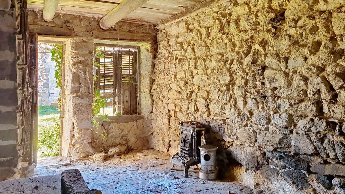 Autre à SAINT-FLORET