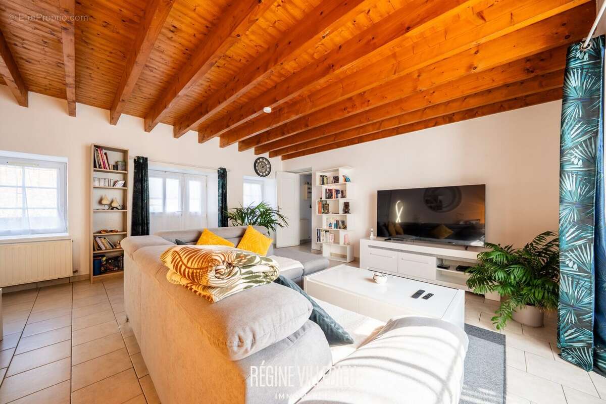 Maison à VAUVILLE