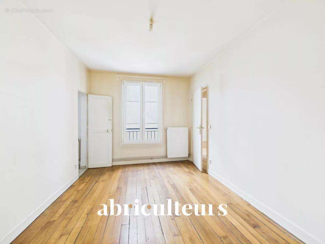 Appartement à PARIS-6E