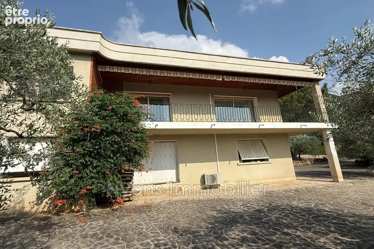 Maison 5 pièces 130 m² à vendre à Nyons (26110) - photo 2