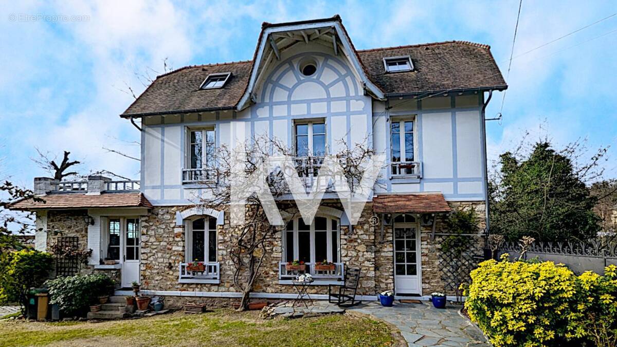 Maison à SOISY-SOUS-MONTMORENCY