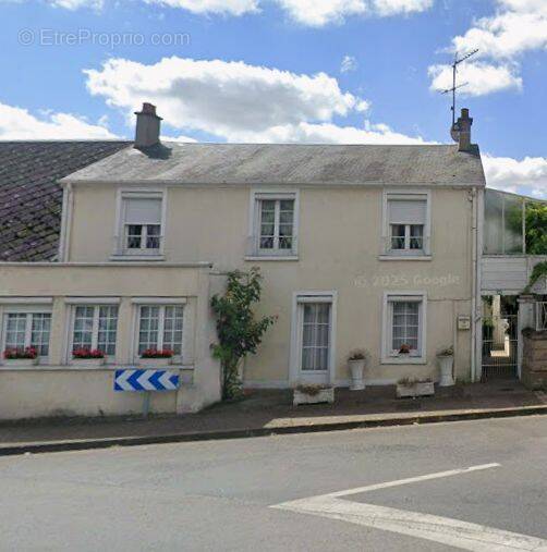 Maison à SANCERGUES