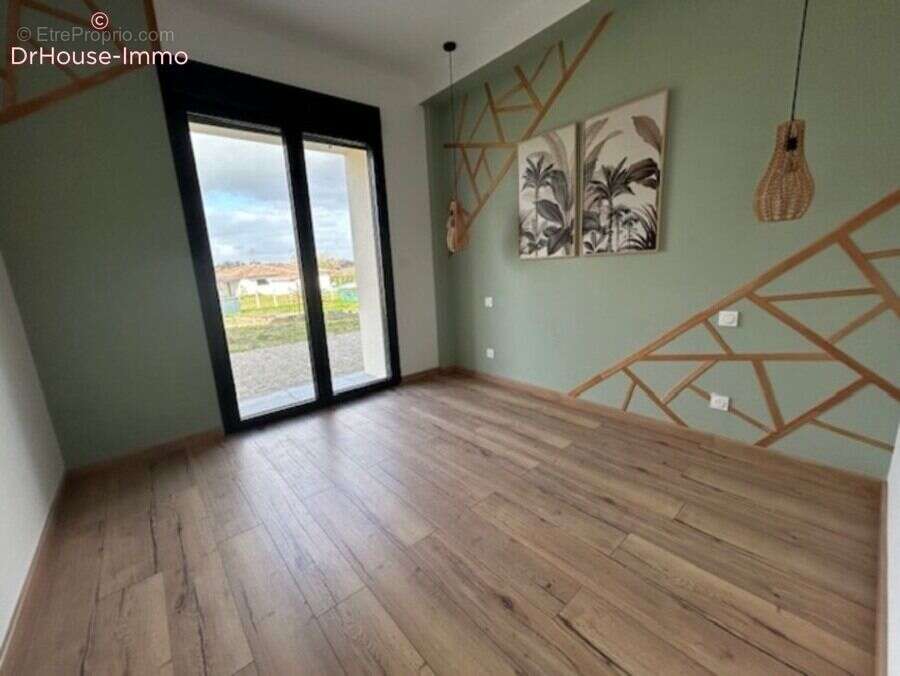 Maison 145 m² à Saint-Geours-D'auribat  - photo 74