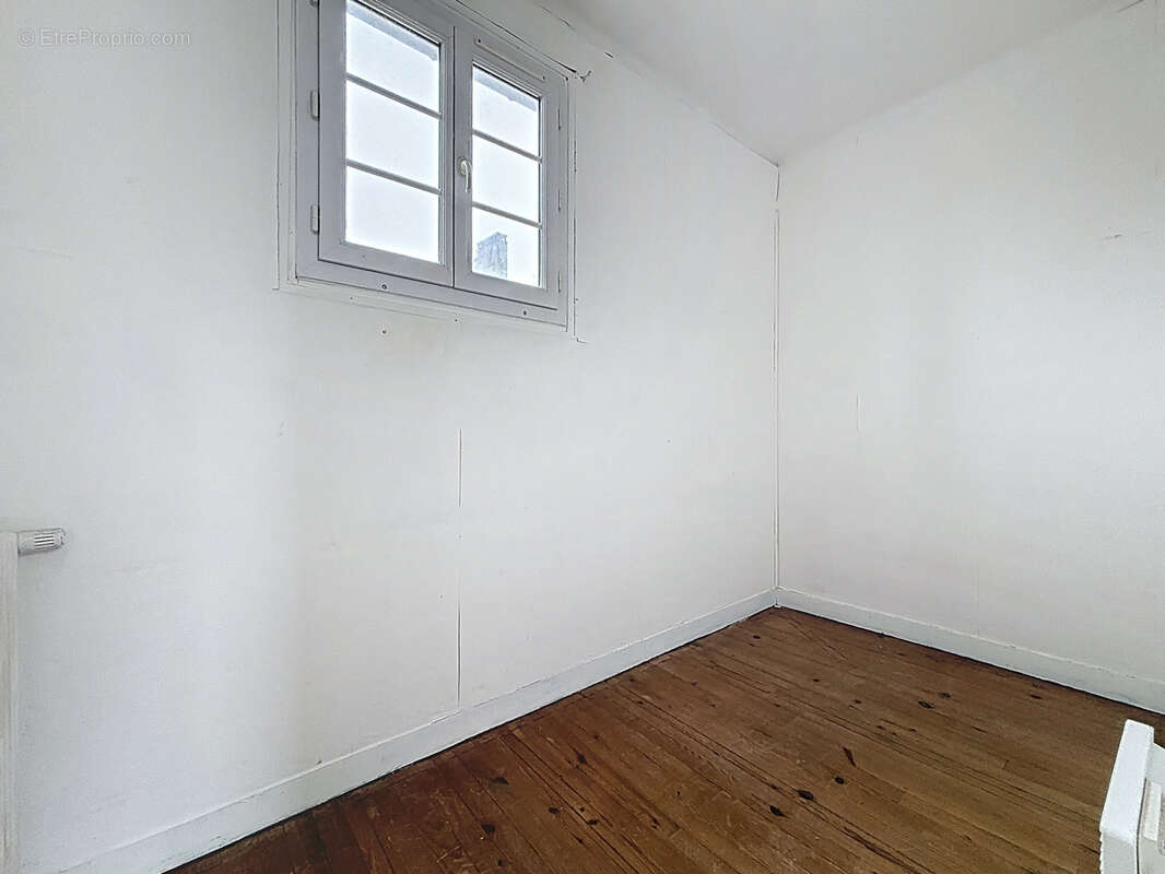 Maison à SAINT-GERMAIN-D'ELLE