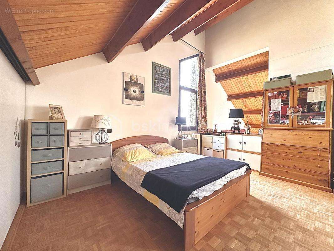 Maison lumineuse et spacieuse - photo 9