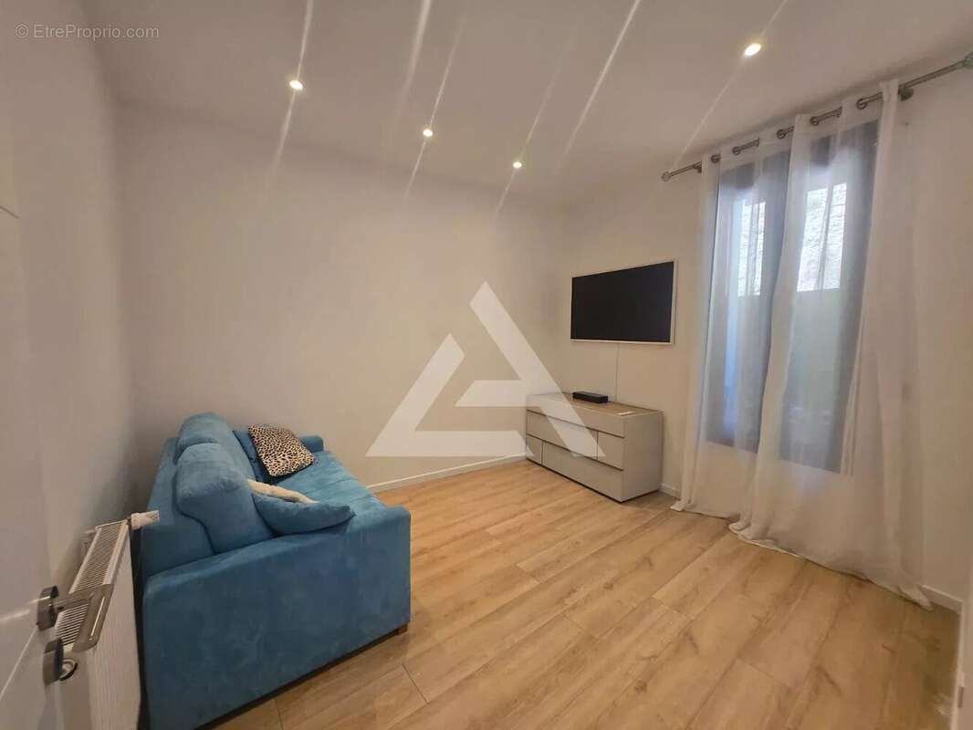 Appartement à ROQUEBRUNE-CAP-MARTIN