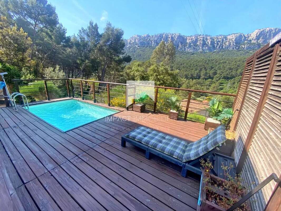 Maison à LA VALETTE-DU-VAR