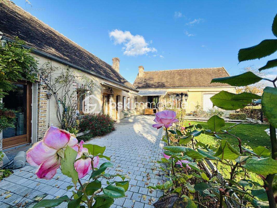Maison à SENS