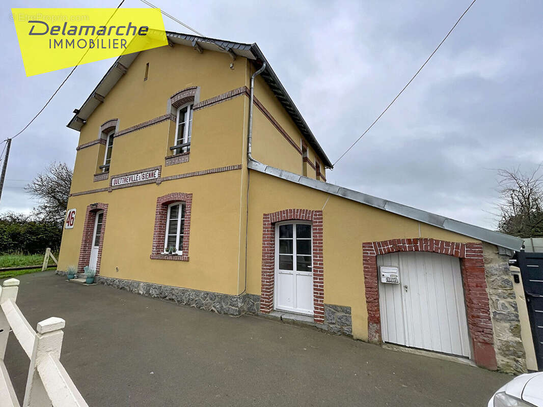 Maison à QUETTREVILLE-SUR-SIENNE