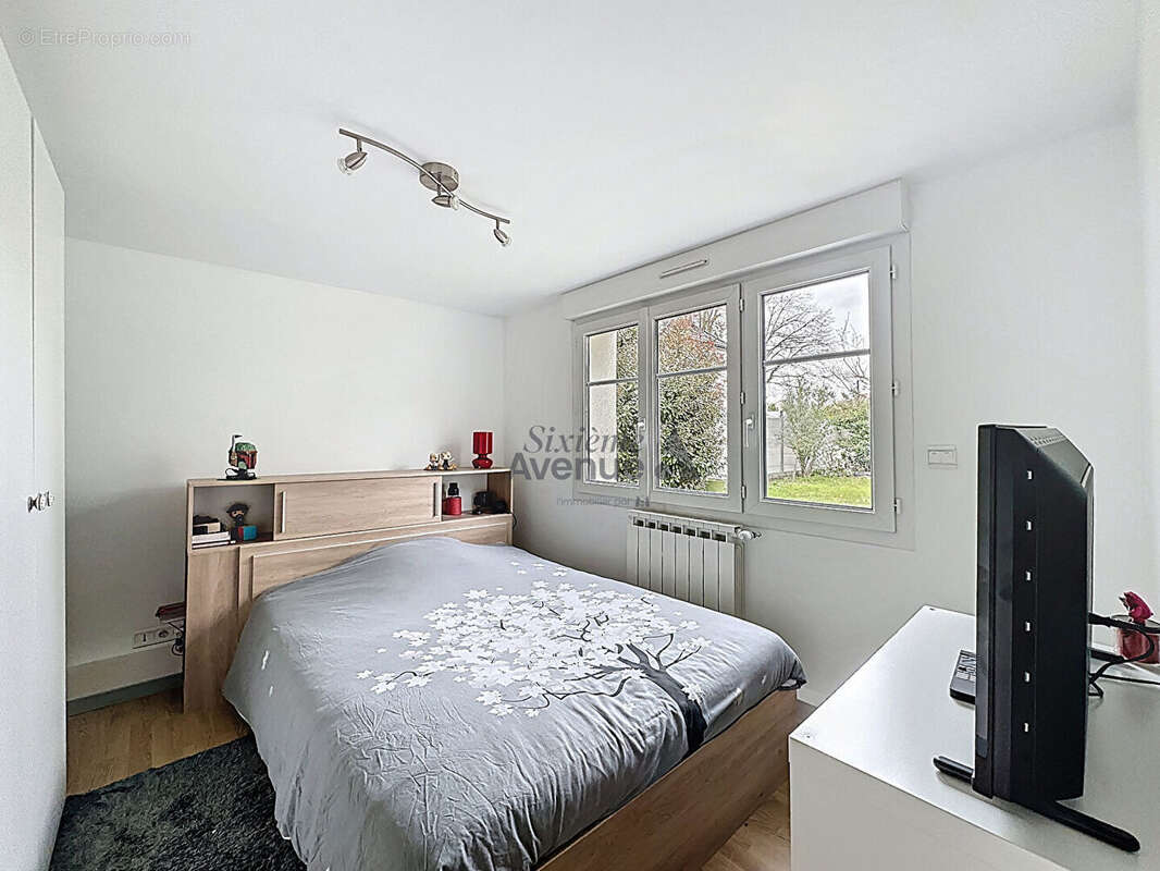 Maison à NOISY-LE-GRAND