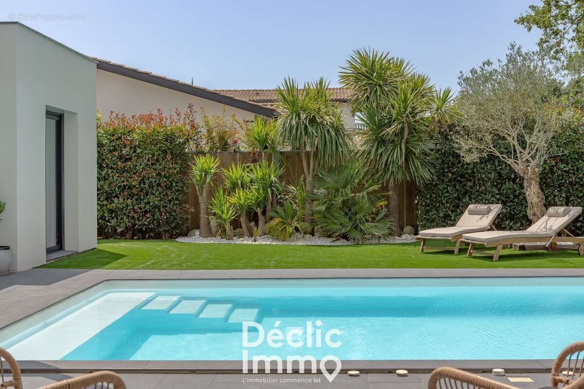 À vendre villa contemporaine avec piscine à Gujan Mestras - photo 2