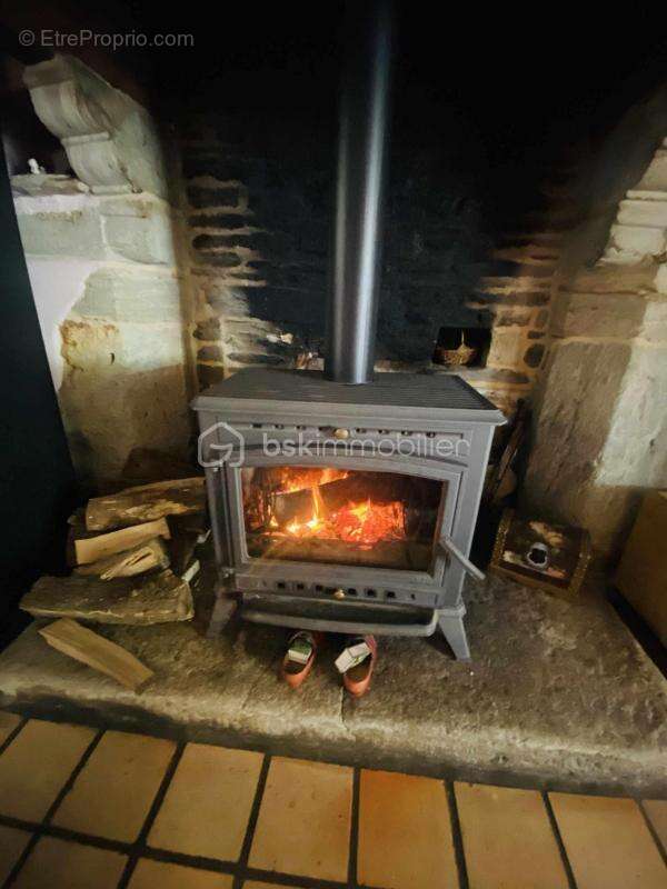 Maison de Charme 3 Chambres MONTERTELOT (EXCLUSIVITE en plein Bourg) - photo 11