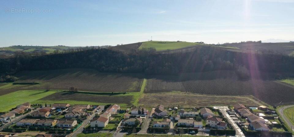 Terrain à CAPENS