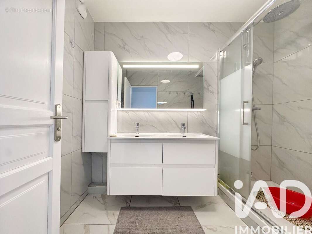 Photo 8 - Appartement à ROSNY-SOUS-BOIS