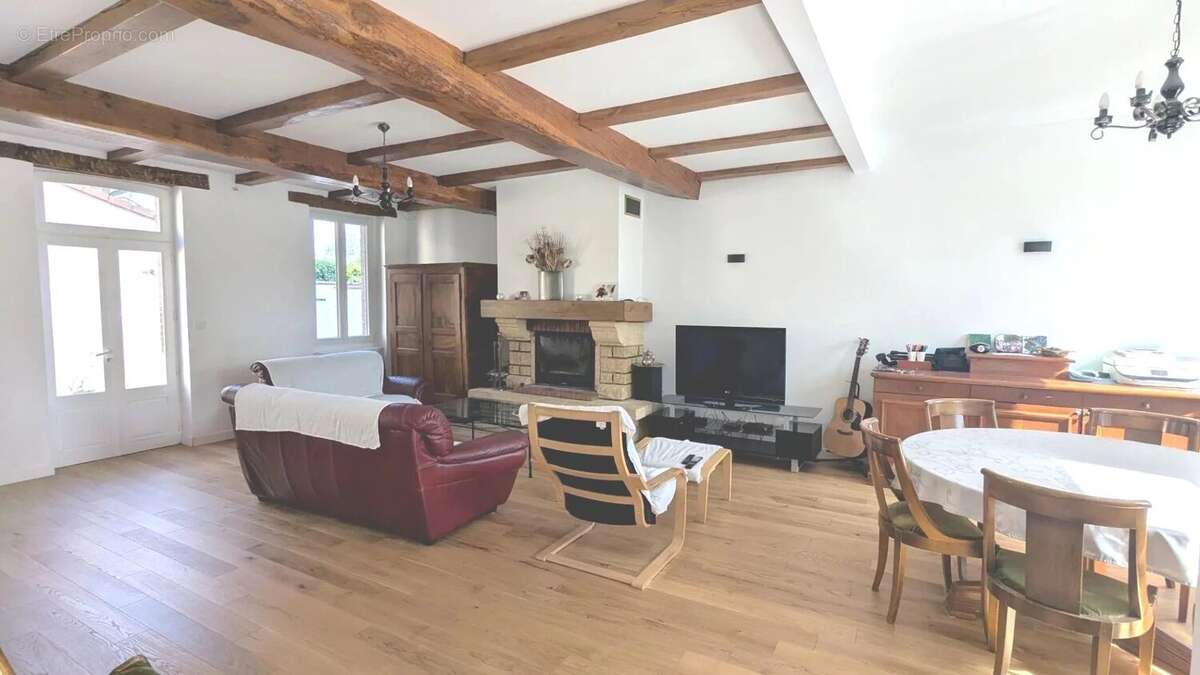 Maison à TOURNEFEUILLE