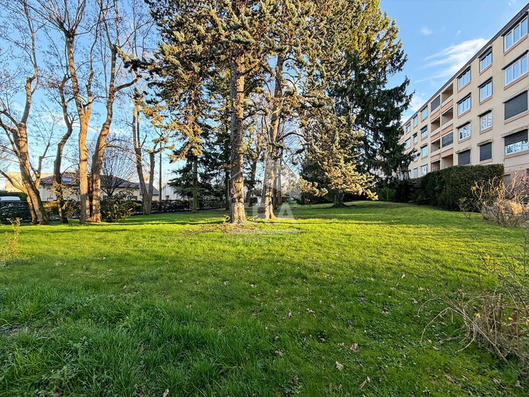 Appartement à SAINT-FARGEAU-PONTHIERRY