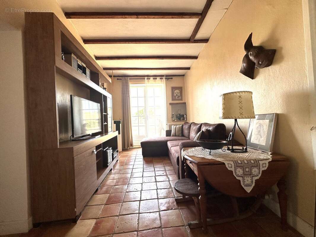 Maison 150 m² à Pardaillan  - photo 8