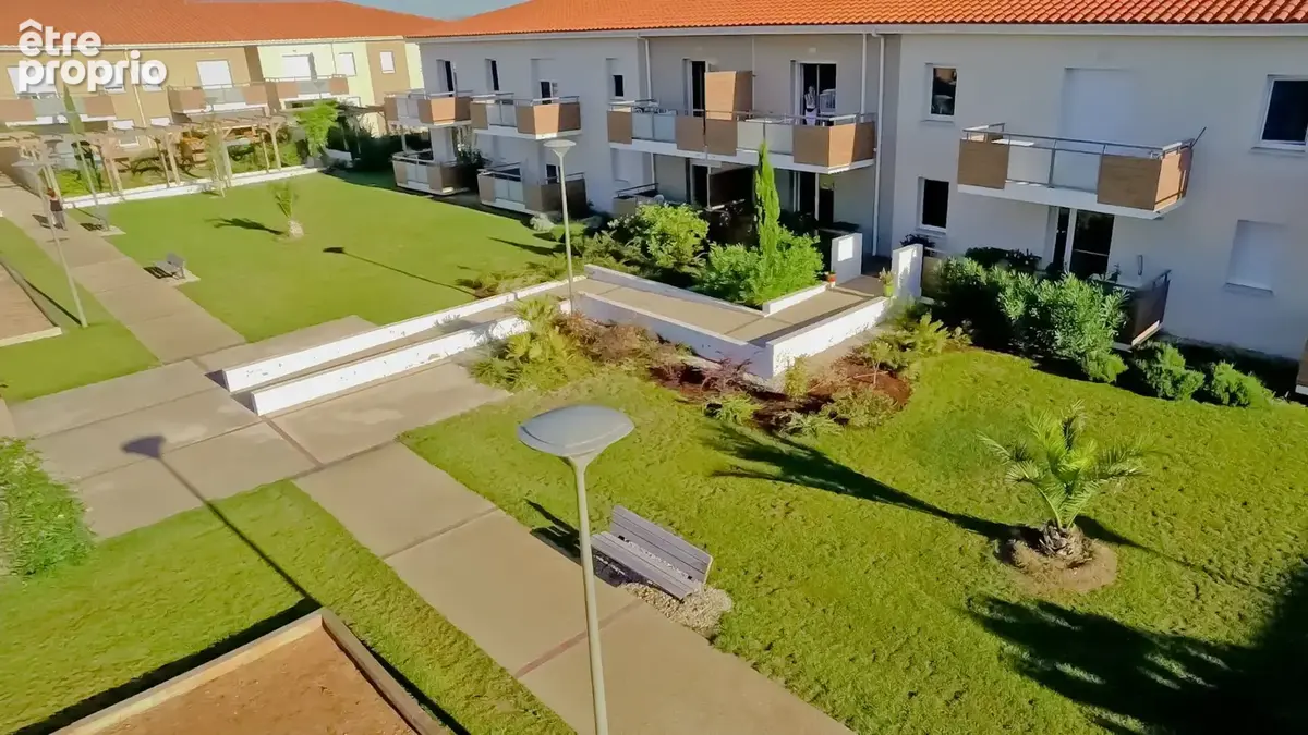 Appartement 29 m² à Saint-Laurent-De-La-Salanque  - photo 4
