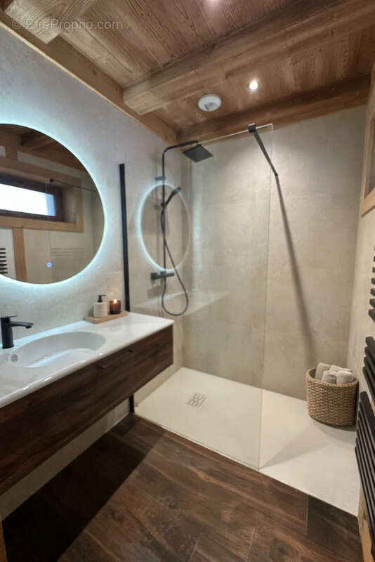 Appartement à LA CHAPELLE-D'ABONDANCE