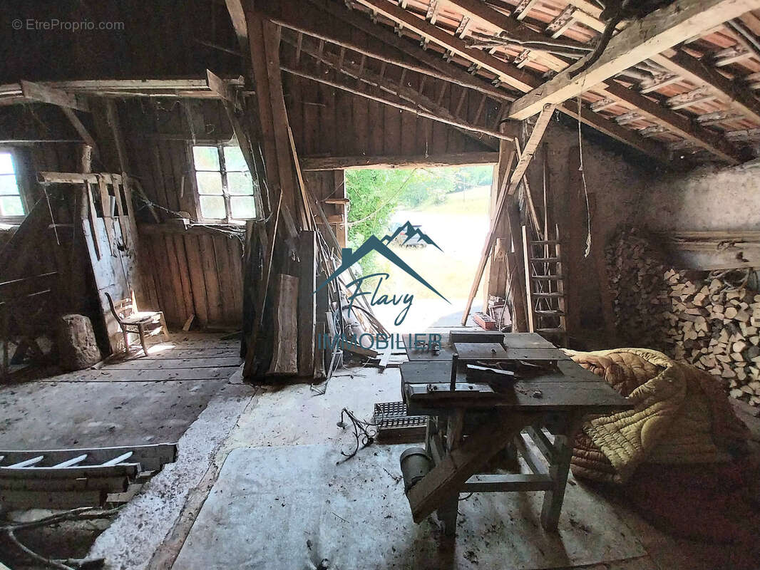 Ferme à rénover de 1763 - Le Syndicat - photo 20