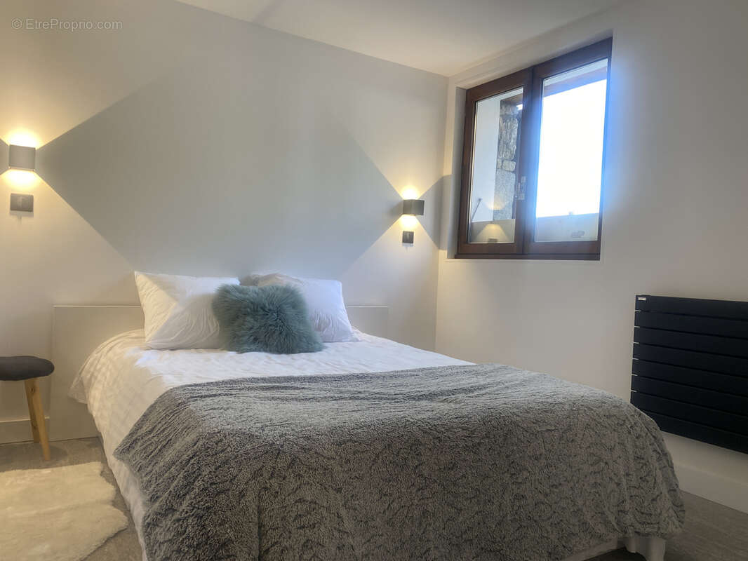 Appartement à LES ALLUES