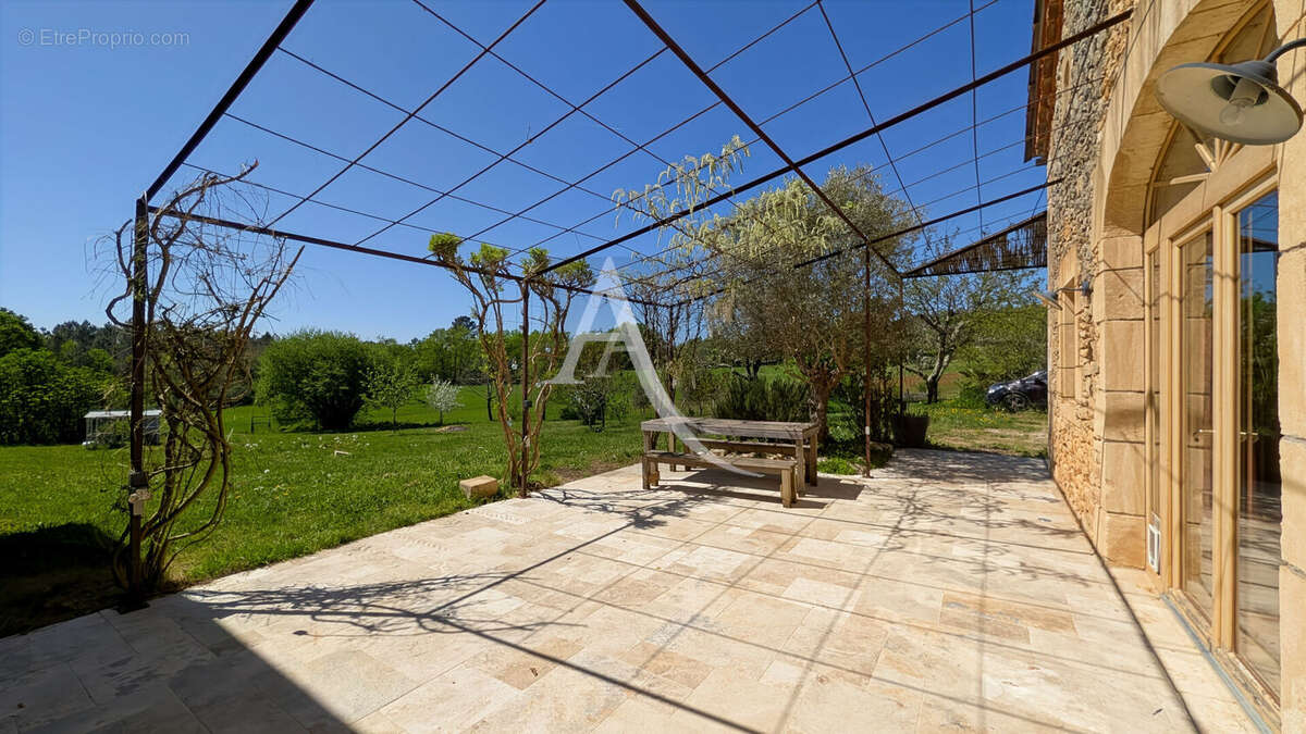 Maison en pierre avec un petit gite indépendant en campagne - photo 3