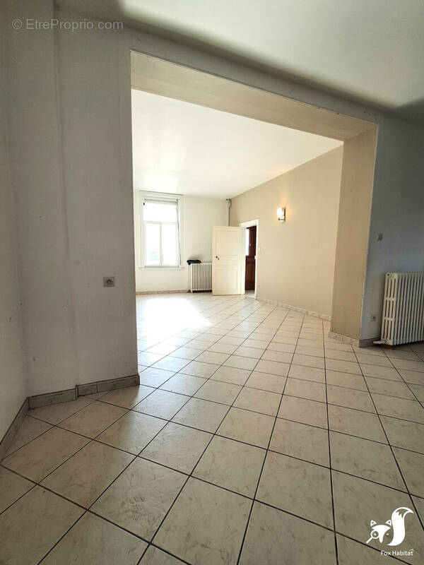 Maison à NEUVILLE-SAINT-REMY