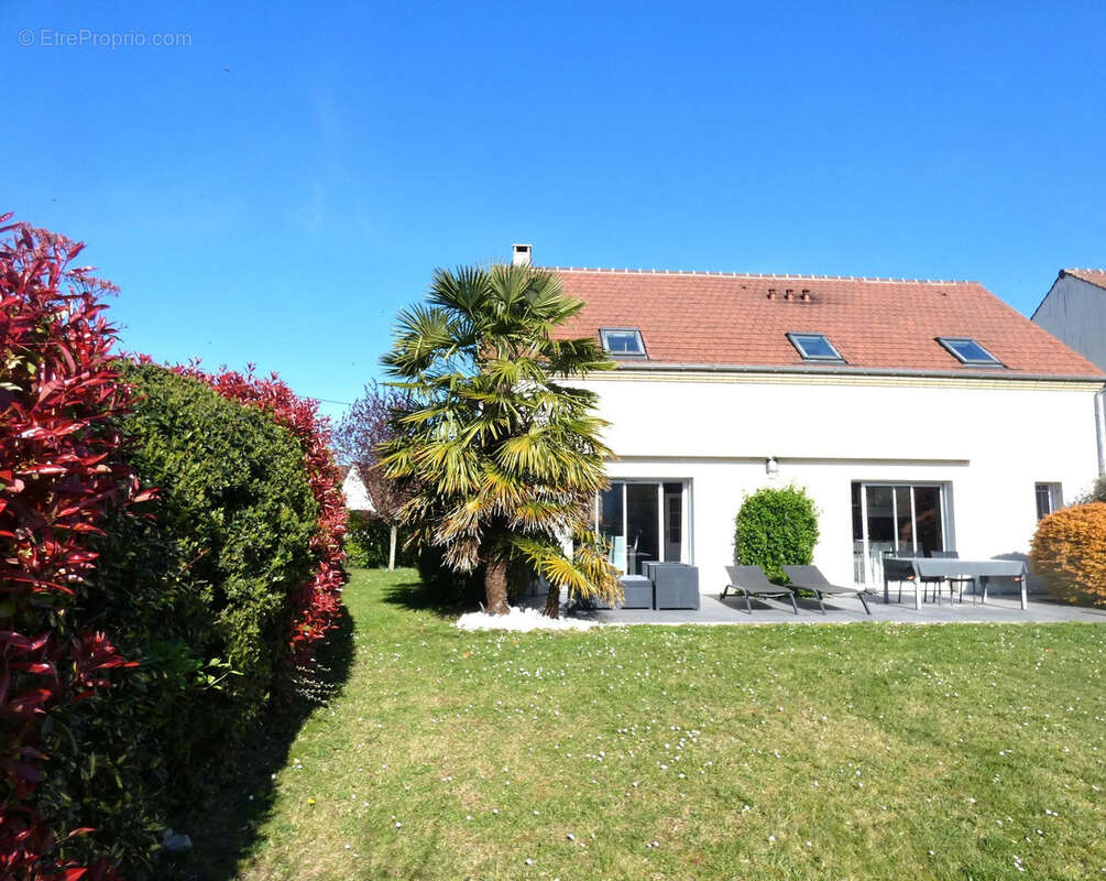 Maison à PONTOISE