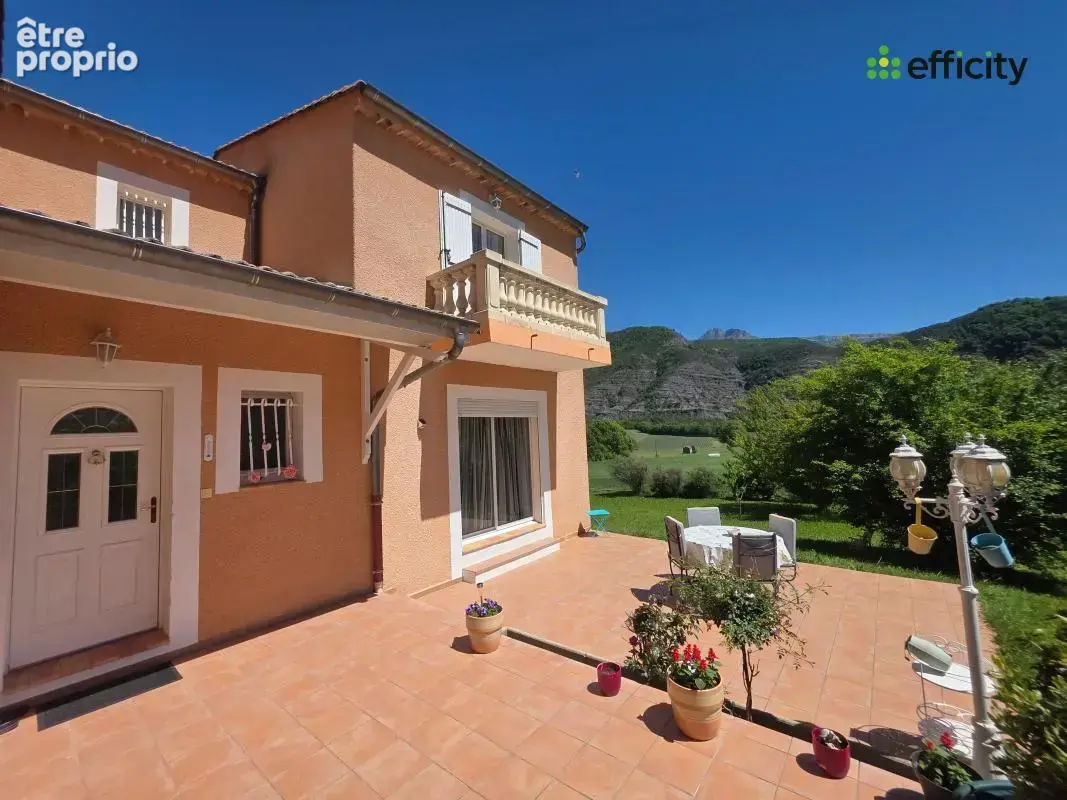 Maison 8 pièces 245 m² à vendre à Marcoux (04420) - photo 17