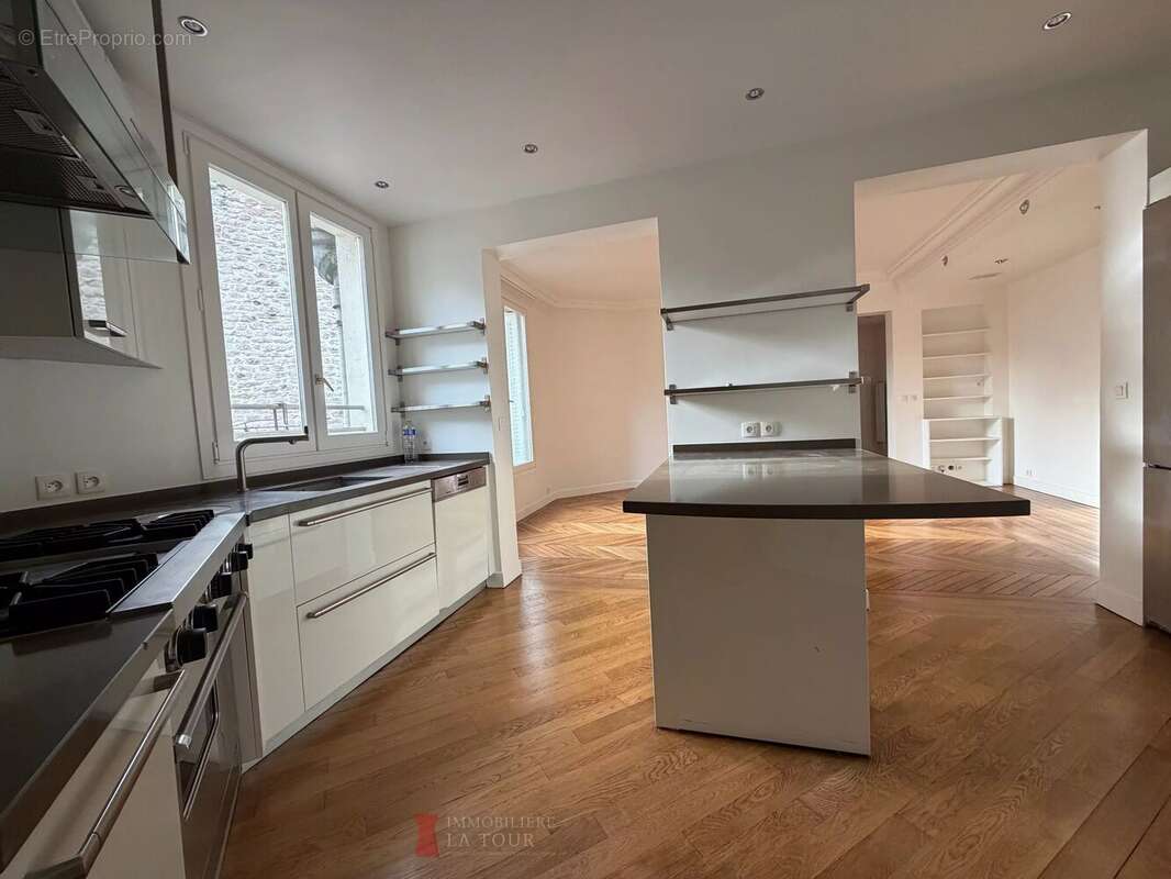 Appartement à PARIS-6E