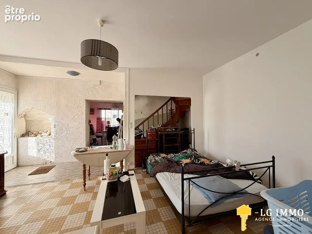 Maison 131 m2, 4 couchages, chai, jardinet - photo 9